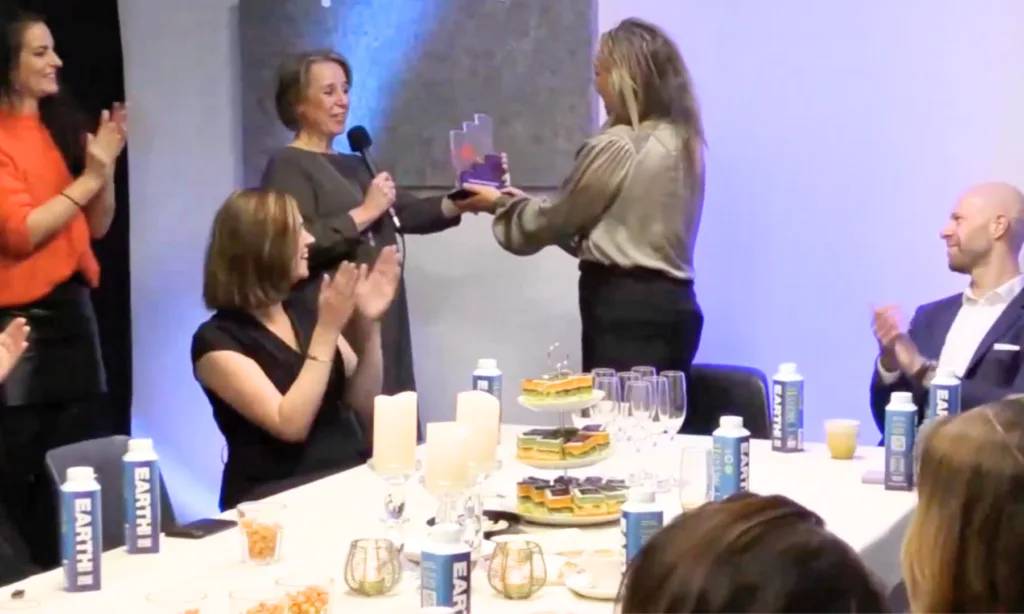 Hoe gaat het 6 maanden, na het winnen van de Award’